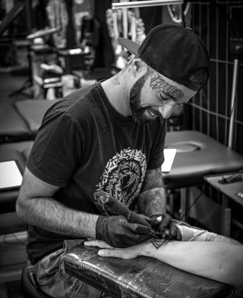 529937515_122147610212796143_3755842172416345575_n